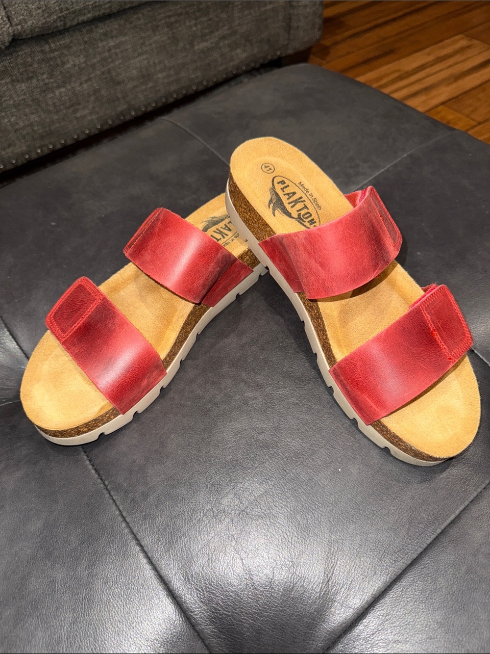 Plakton Women’s Red Beta 2 Strap Slide Sandals with Cushioned Footbed Size EU 41